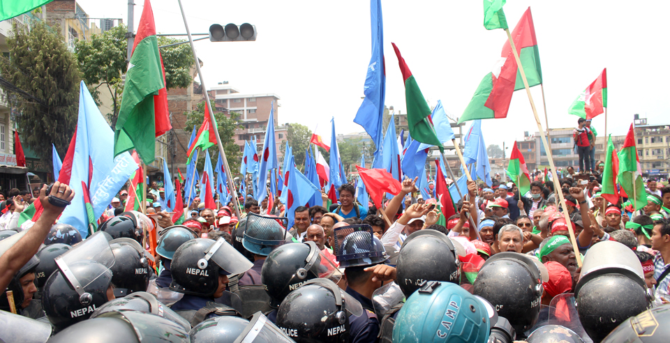 Protest at SinghDurbar 10