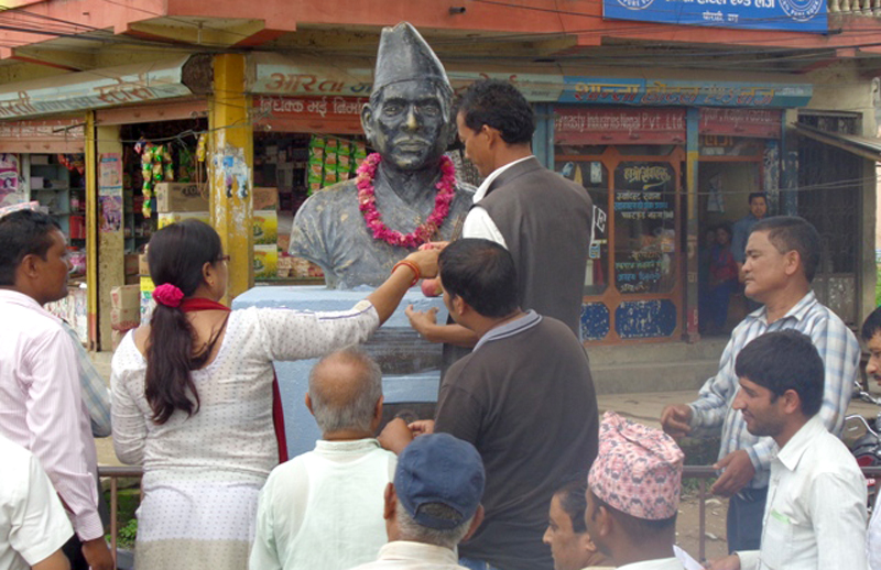 ५६औं स्मिृत दिवस : गुम्रा थारुले देखाएको बाटोमा लाग्न आग्रह