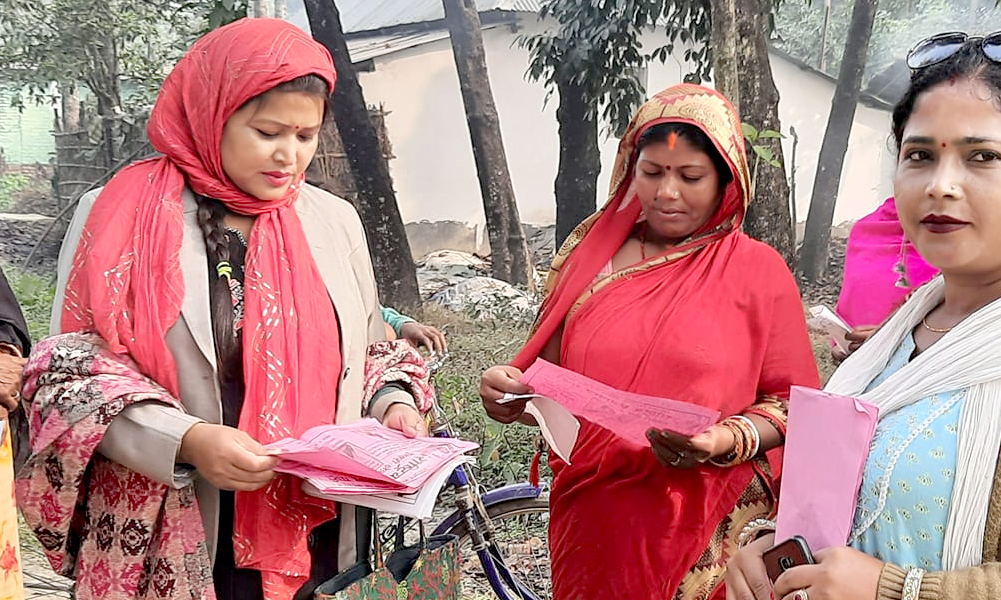 राप्रपाको भोट बढाउँदै लक्ष्मी चौधरी