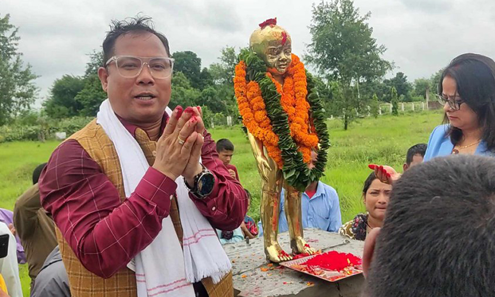 रेशम चौधरीले भने- टेकबहादुर साउँद मेरो पनि बच्चा हो, हाम्रो भावनामाथि खेल्ने प्रयास भयो